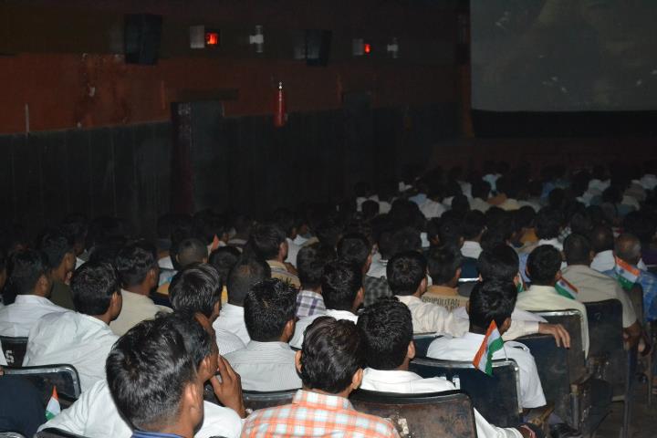 Special screening of Singham | UdaipurBlog