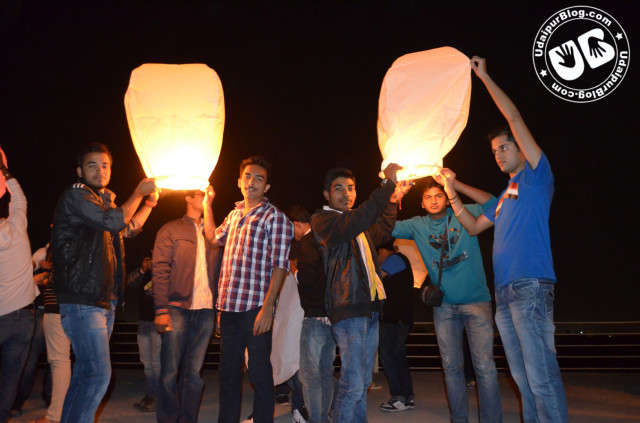 Sky lanterns celebration in udaipur