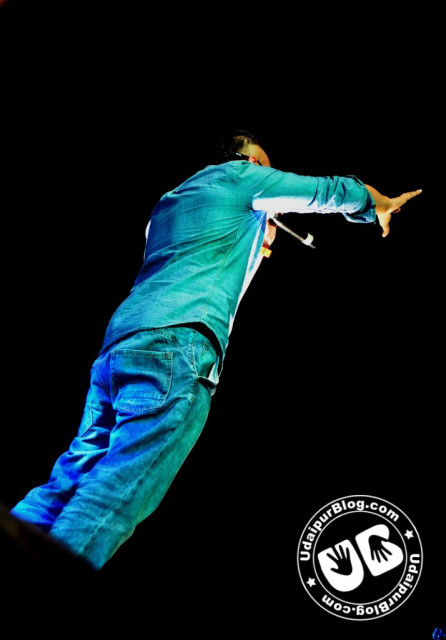 Honey Singh Performing on stage