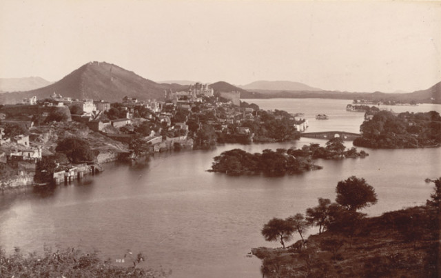 General view of Lake and City from the North, Odeypur