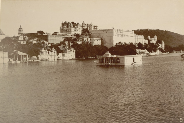 Palace and Island Mohanmandir from the west of lake [Udaipur]
