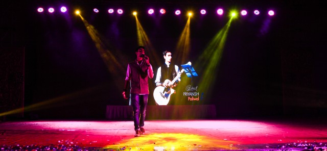 Priyansh Paliwal performing Live