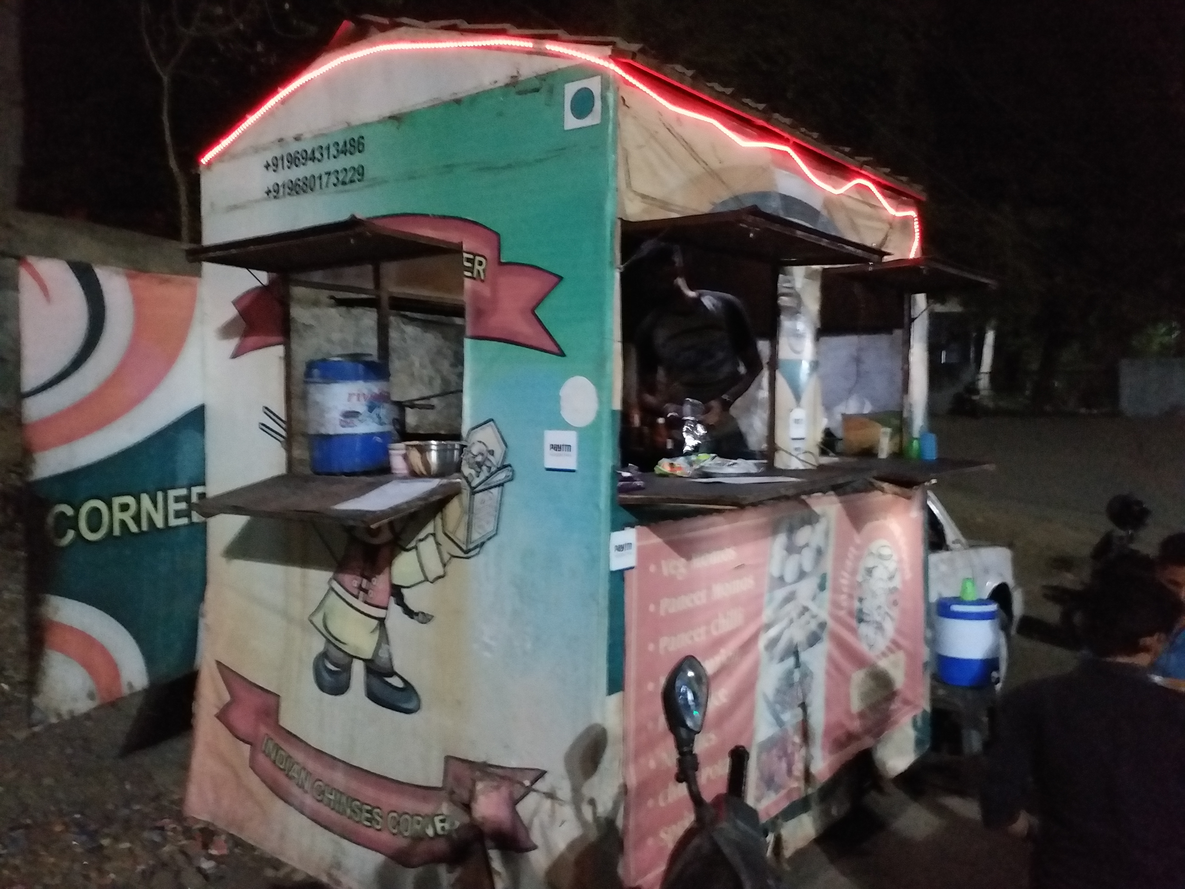 Getting along with the food truck fad - Here's a list of Udaipur's food trucks