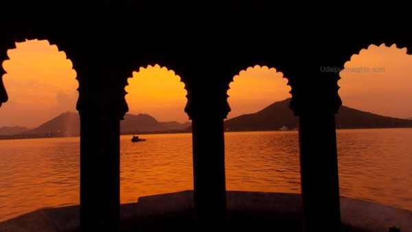 You are a true back bencher if you have bunked at these places in Udaipur