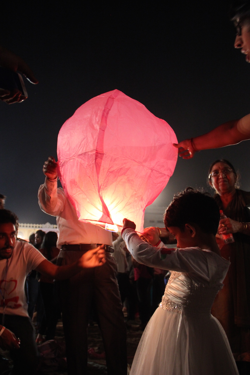 [Photos] Udaipur Lantern Festival 2015 UdaipurBlog