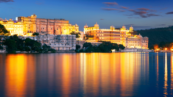 Sunset Boat Ride Lake Pichola