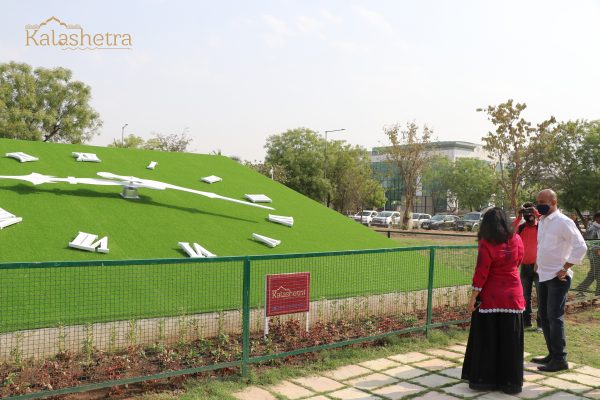 1000 sq. ft. Floral Clock at Maharana Pratap Airport