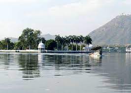 Places to visit in Udaipur in daytime- Fateh Sagar